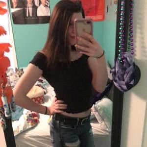 Meet your Posher, Julia